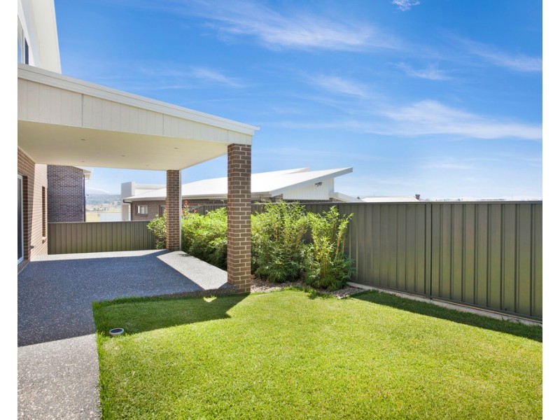 10 National Avenue, Shell Cove NSW 2529