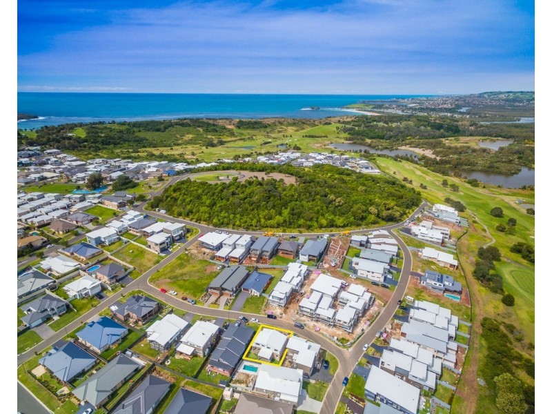 10 National Avenue, Shell Cove NSW 2529
