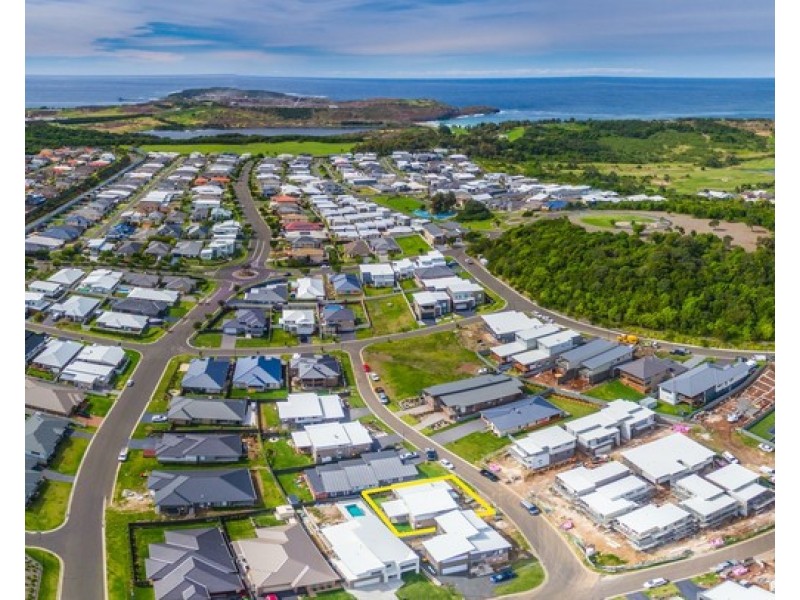 10 National Avenue, Shell Cove NSW 2529