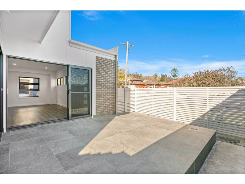 8/10 Hopetoun Street, Oak Flats NSW 2529