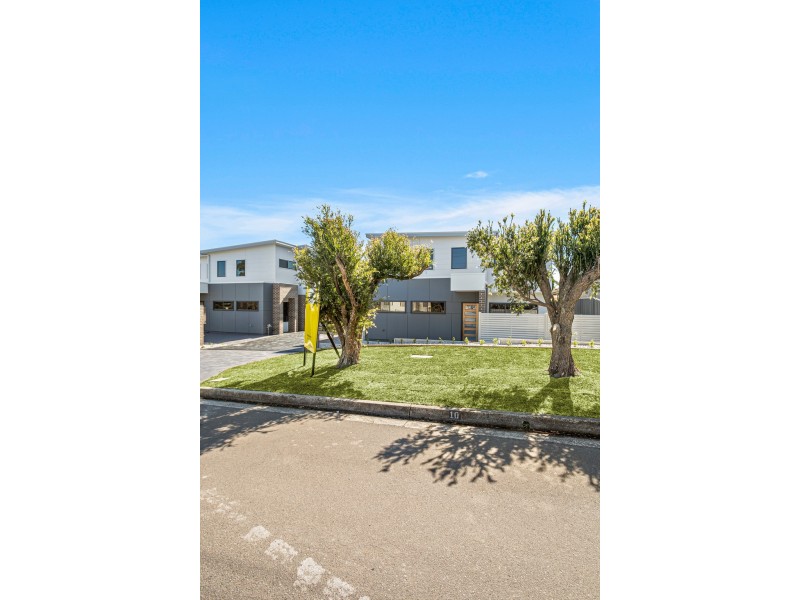 8/10 Hopetoun Street, Oak Flats NSW 2529