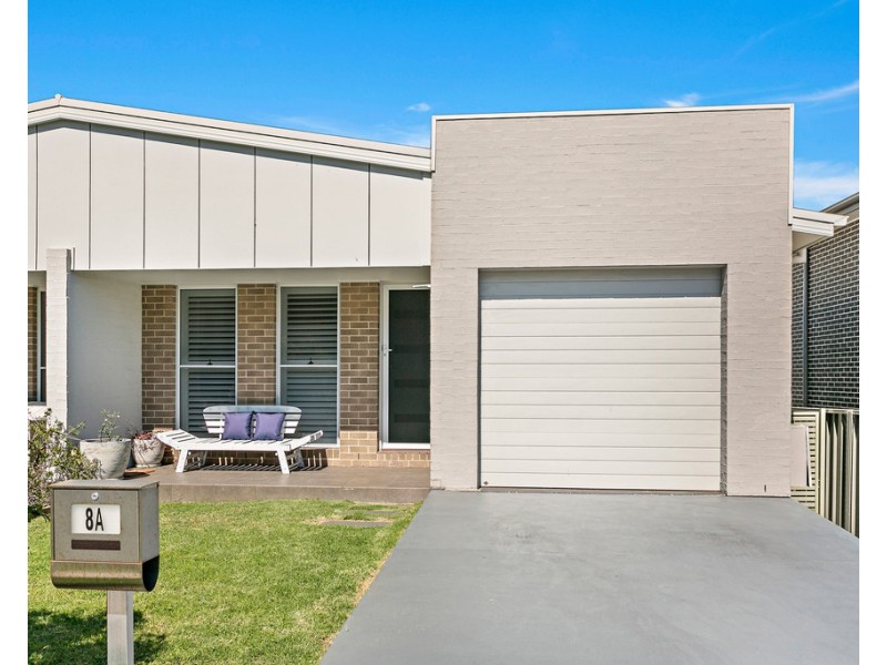 8A Brooks Terrace, Kanahooka NSW 2530