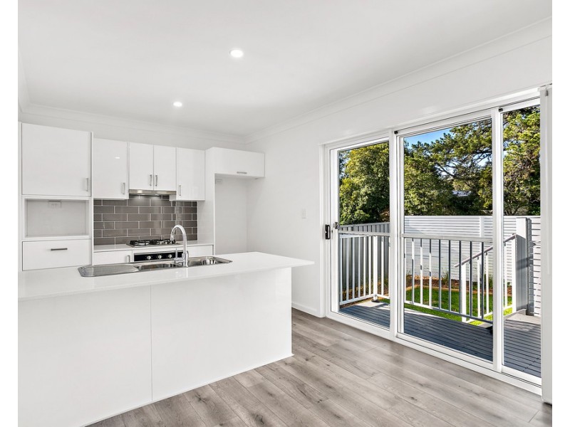 1/21 Theodore Street, Oak Flats NSW 2529