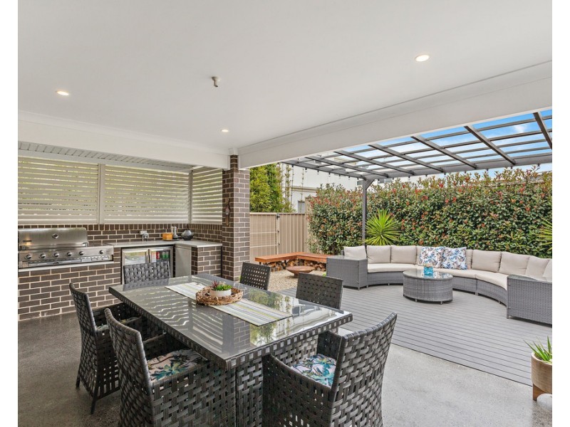 12 Pier Avenue, Shell Cove NSW 2529