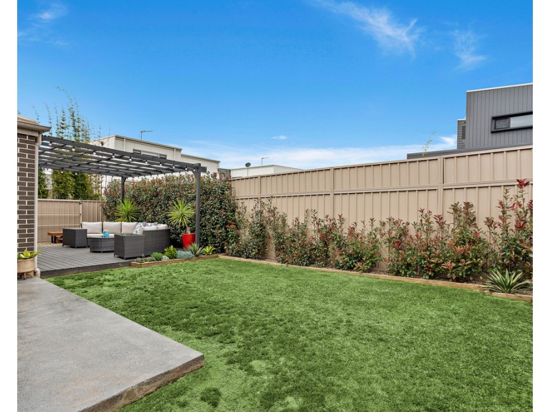 12 Pier Avenue, Shell Cove NSW 2529