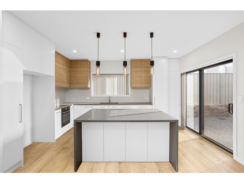 54B Shallows Drive, Shell Cove NSW 2529