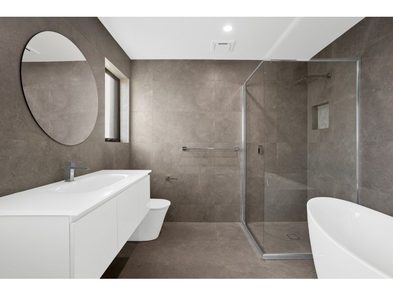 54B Shallows Drive, Shell Cove NSW 2529