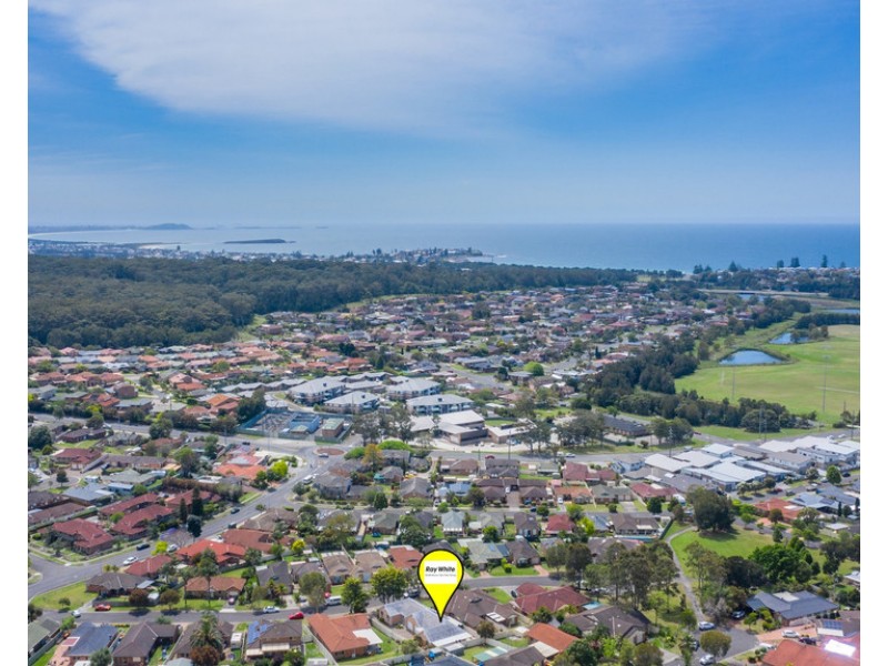 2/16 Kianga Close, Flinders NSW 2529