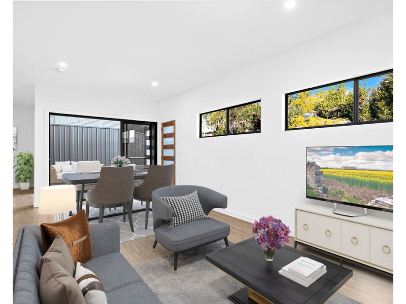 2/10 Hopetoun Street, Oak Flats NSW 2529
