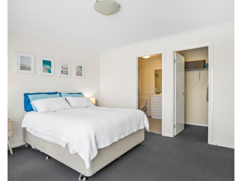 47 Churchill Circuit, Barrack Heights NSW 2528