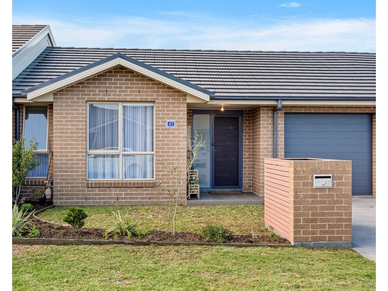 47 Churchill Circuit, Barrack Heights NSW 2528
