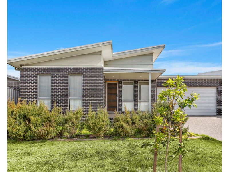 14a The Farm Way, Shell Cove NSW 2529