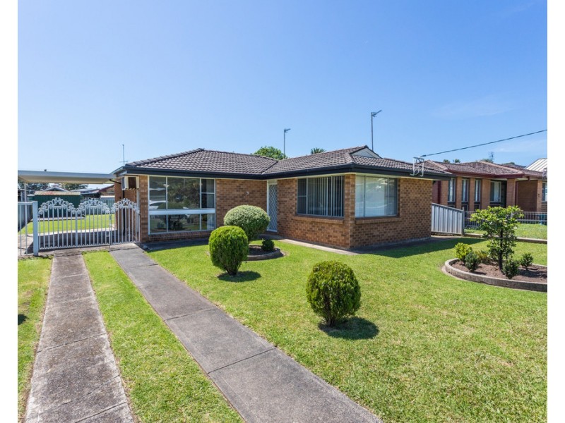 9 Lachlan Avenue, Barrack Heights NSW 2528