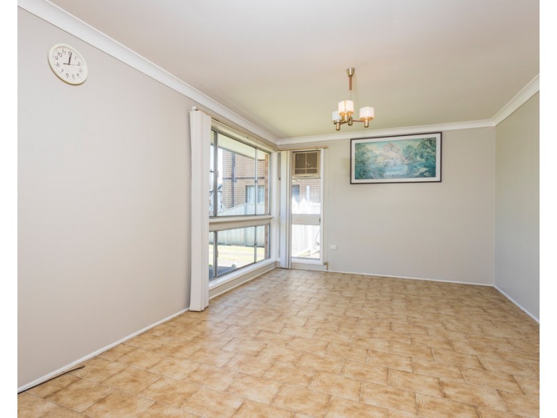 9 Lachlan Avenue, Barrack Heights NSW 2528