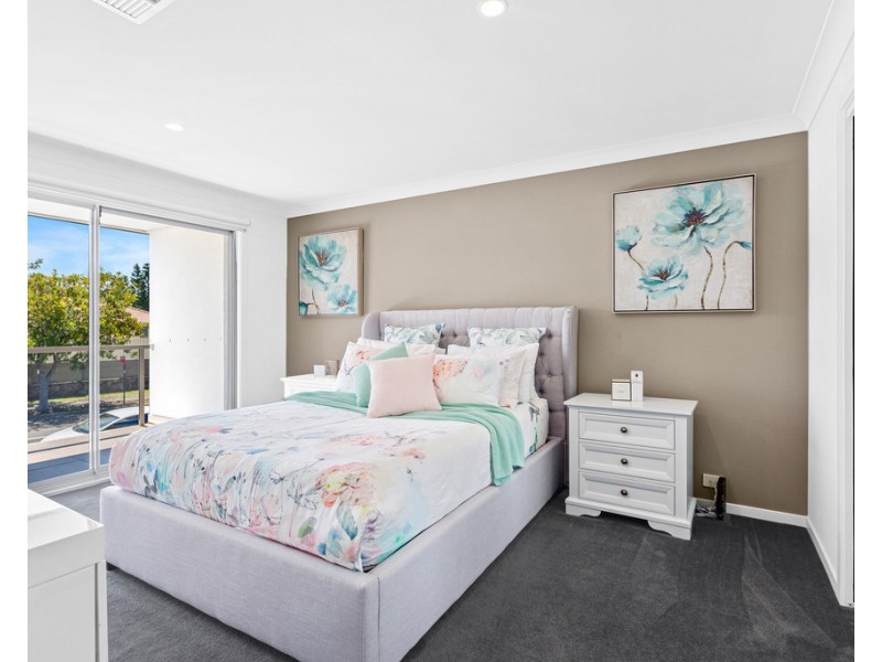 5 Southern Cross Boulevard, Shell Cove NSW 2529