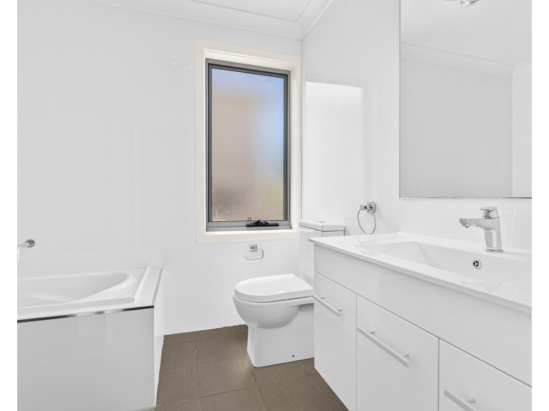 14 Jellore Street, Flinders NSW 2529