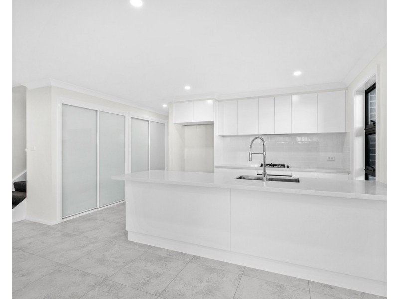 24 Skiff Place, Shell Cove NSW 2529