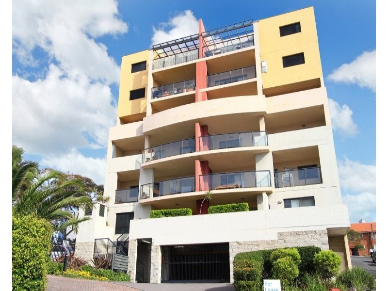13/1 Governors Lane, Wollongong NSW 2500