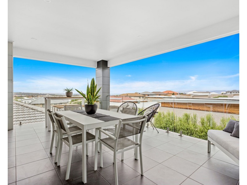 7 Fairways Drive, Shell Cove NSW 2529