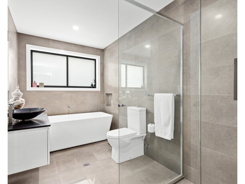 7 Fairways Drive, Shell Cove NSW 2529