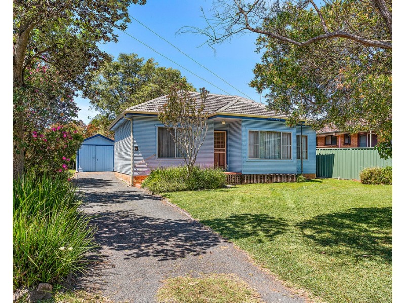 4 The Boulevarde, Oak Flats NSW 2529