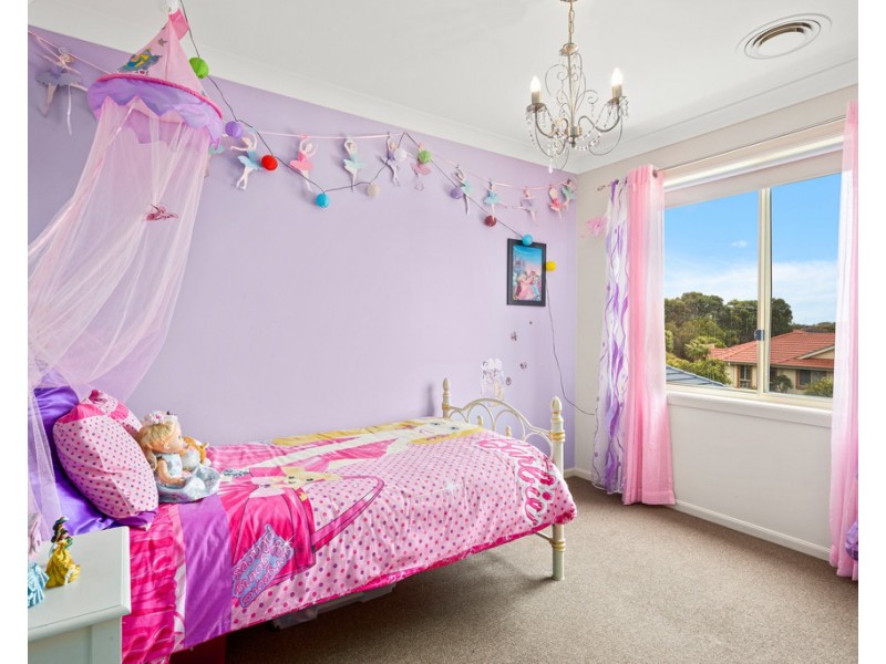 15 Munmorah Circuit, Flinders NSW 2529