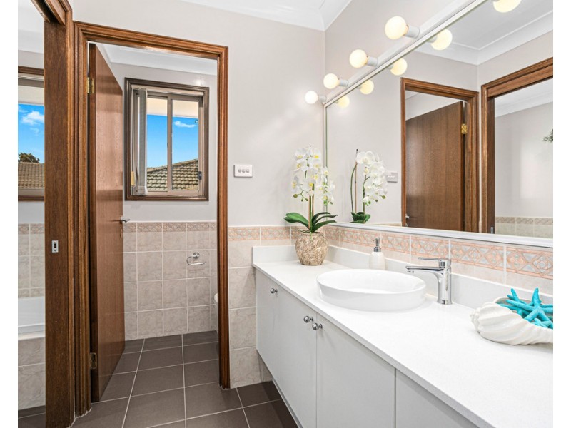 35 Ragamuffin Circuit, Shell Cove NSW 2529