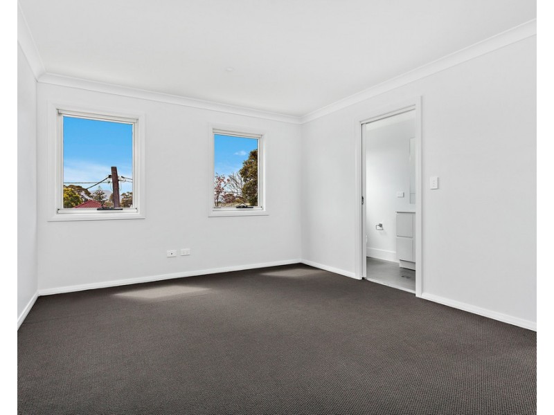 1/47 Parkes Street, Oak Flats NSW 2529