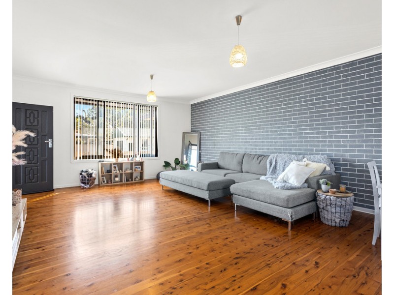 23-25 Shellharbour Road, Lake Illawarra NSW 2528