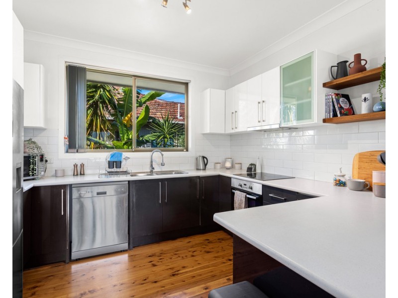 23-25 Shellharbour Road, Lake Illawarra NSW 2528