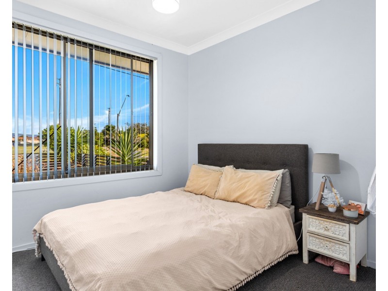 23-25 Shellharbour Road, Lake Illawarra NSW 2528