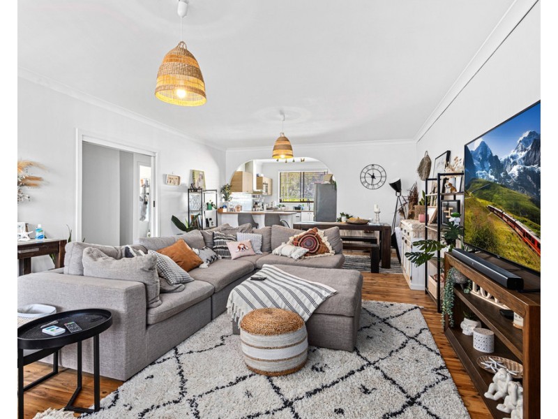 23-25 Shellharbour Road, Lake Illawarra NSW 2528