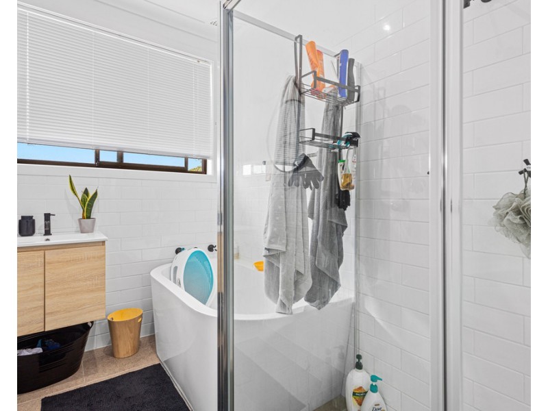 23-25 Shellharbour Road, Lake Illawarra NSW 2528