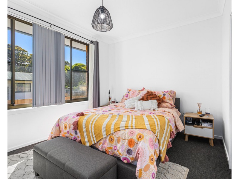 23-25 Shellharbour Road, Lake Illawarra NSW 2528