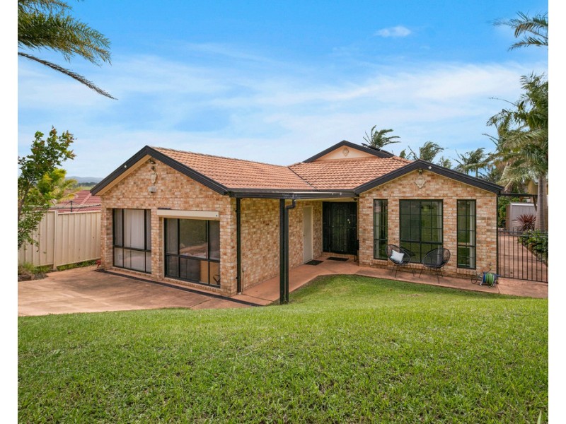 18 Wallis Close, Flinders NSW 2529