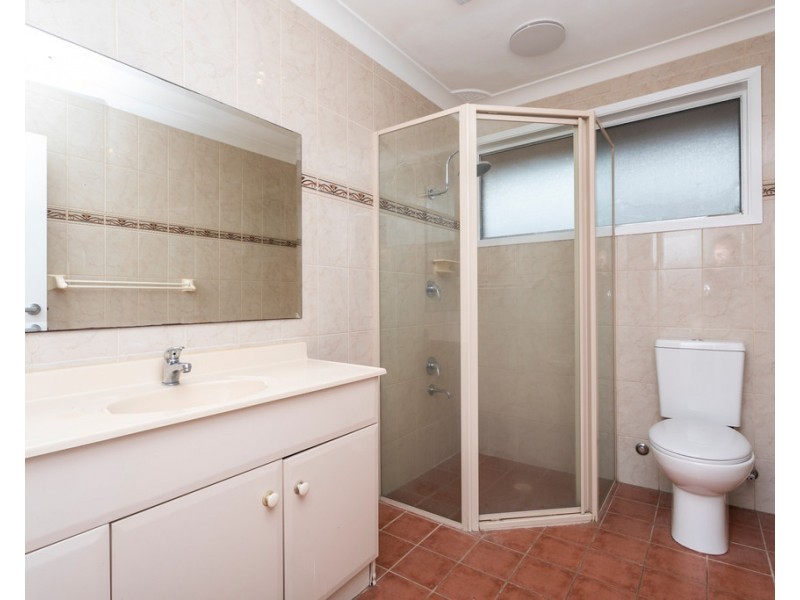 26 Armstrong Avenue, Mount Warrigal NSW 2528