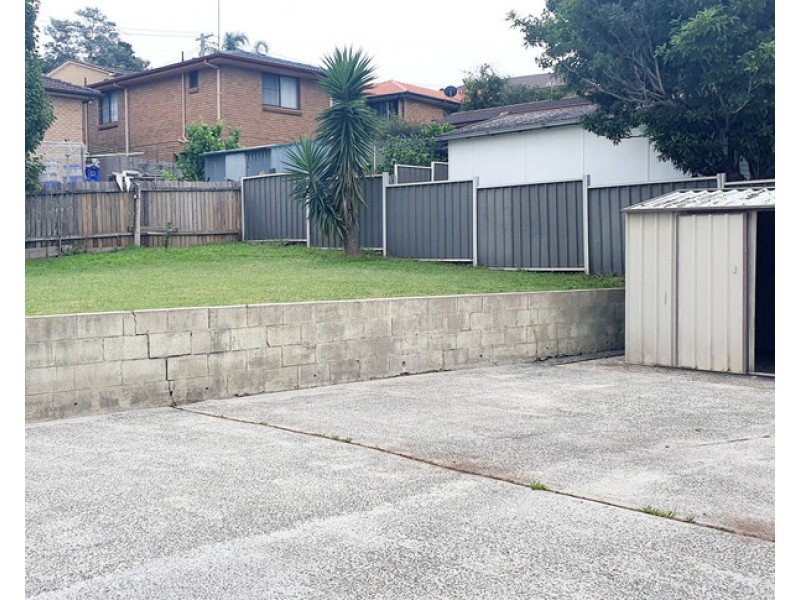 26 Armstrong Avenue, Mount Warrigal NSW 2528