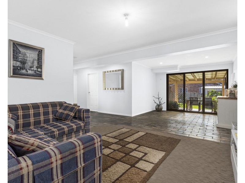 6 Acmena Close, Shellharbour NSW 2529