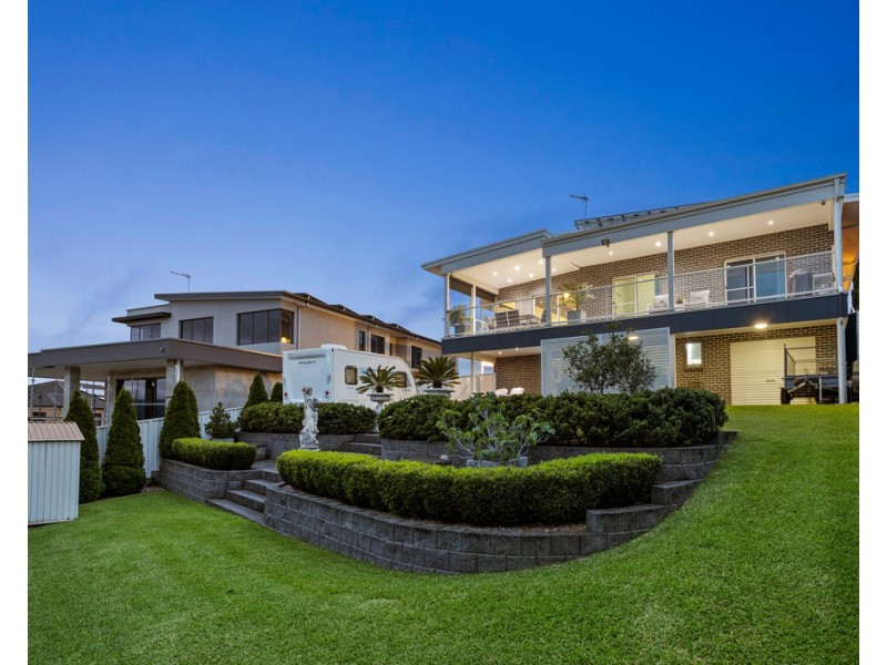 37 Albatross Drive, Blackbutt NSW 2529