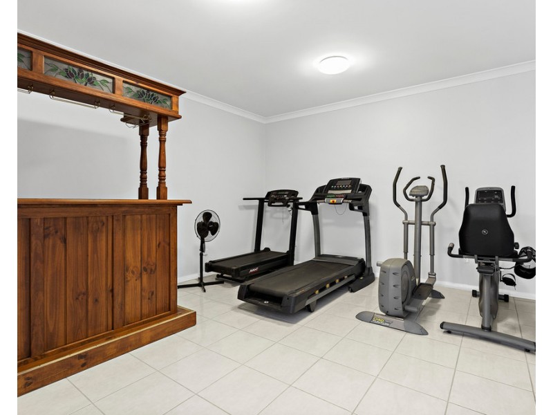 37 Albatross Drive, Blackbutt NSW 2529