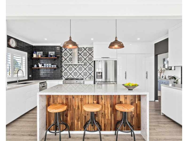 16 Darley Street, Shellharbour NSW 2529