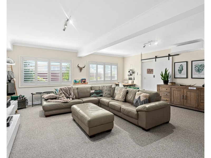 16 Darley Street, Shellharbour NSW 2529