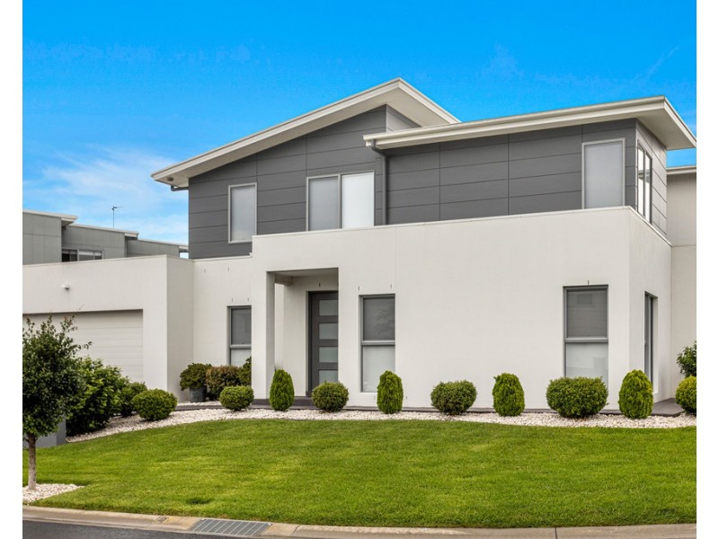 27 St Ives Road, Flinders NSW 2529