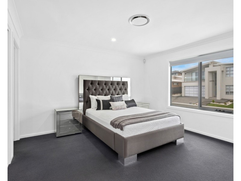 27 St Ives Road, Flinders NSW 2529