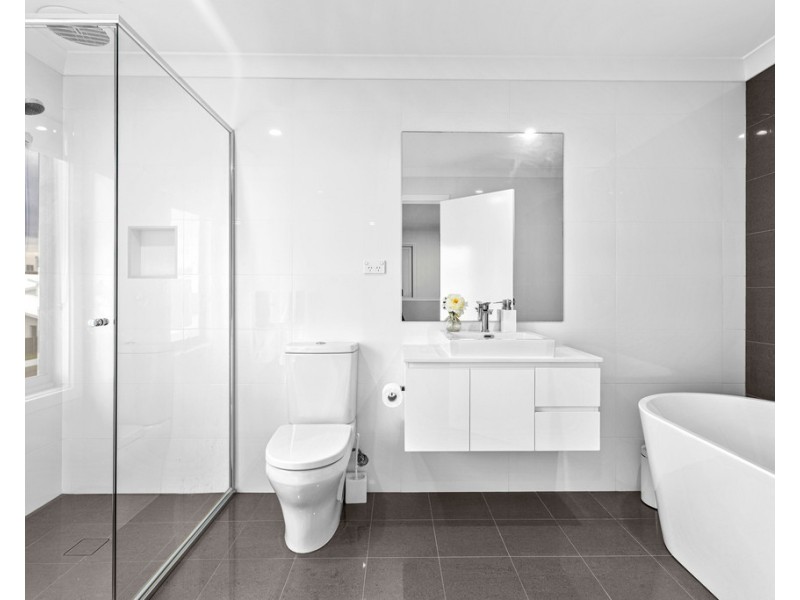 27 St Ives Road, Flinders NSW 2529