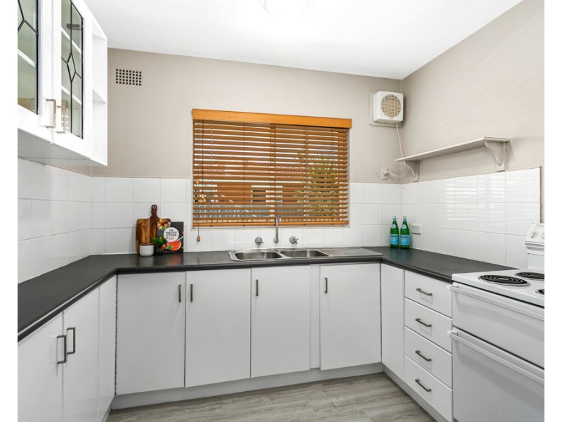 39 Purry Burry Avenue, Primbee NSW 2502