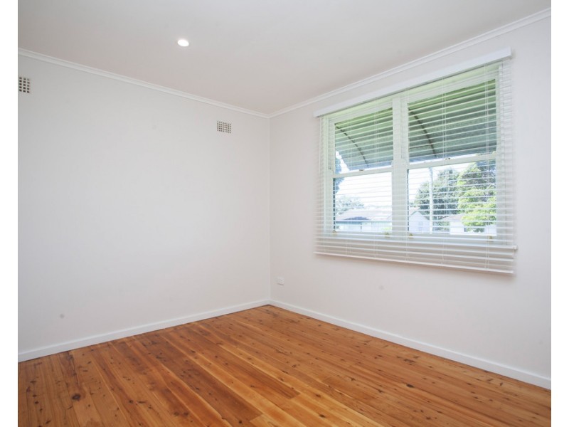 10 Walters Street, Warilla NSW 2528