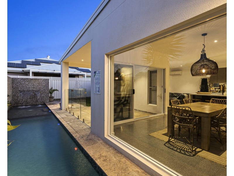 4 Clipper Avenue, Shell Cove NSW 2529