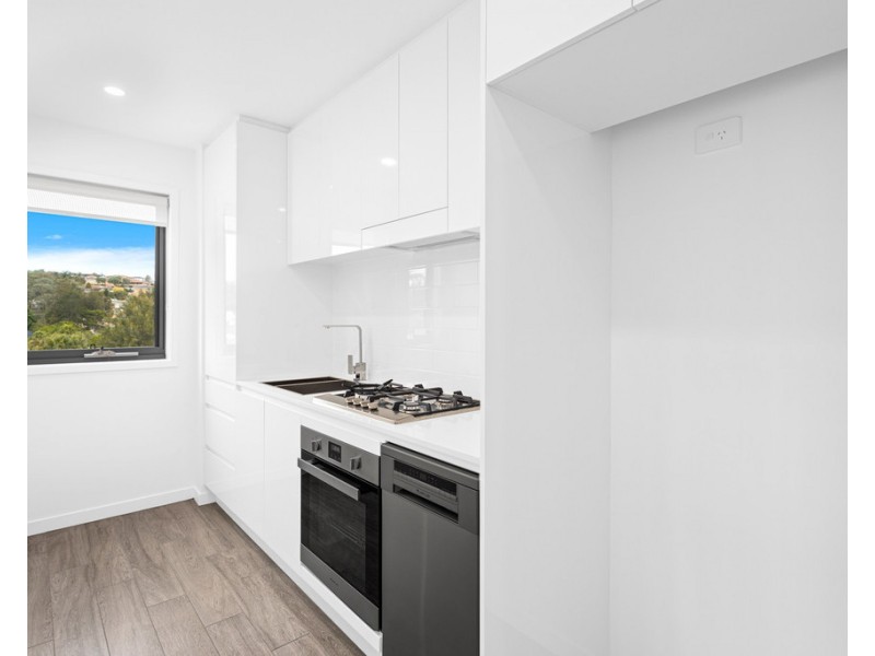 Unit 215/1 Evelyn Court, Shellharbour City Centre NSW 2529