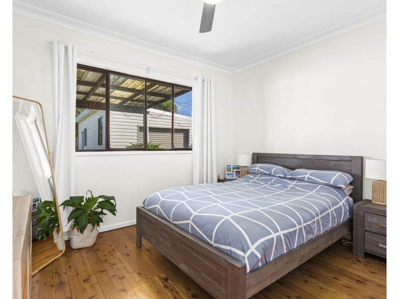 10 Doone Street, Barrack Heights NSW 2528